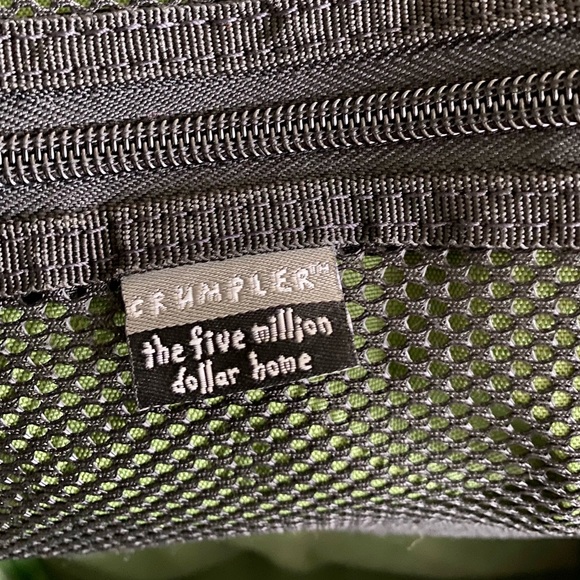 Crumpler 5 Million Dollar Home Camera Bag, Brown and Olive - Picture 8 of 9